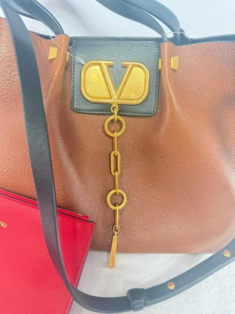 NWOT Valentino Garavani Medium VLOGO Escape Tote - Cognac Leather